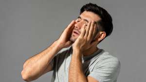 hombre fatigado